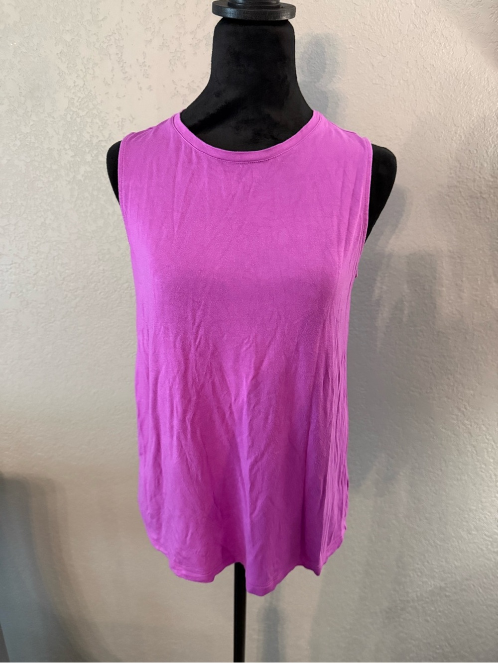 Nine West Sleeveless Crewneck Tank - Magenta Pink
